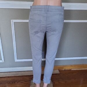 Democracy 'Ab" Solution Light Gray Ankle Jeans Size 4